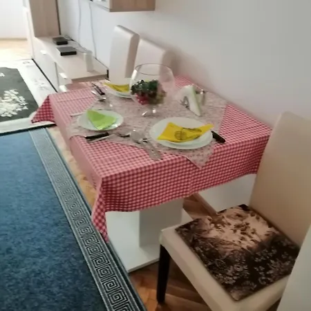 Dunja - Sajam Apartment